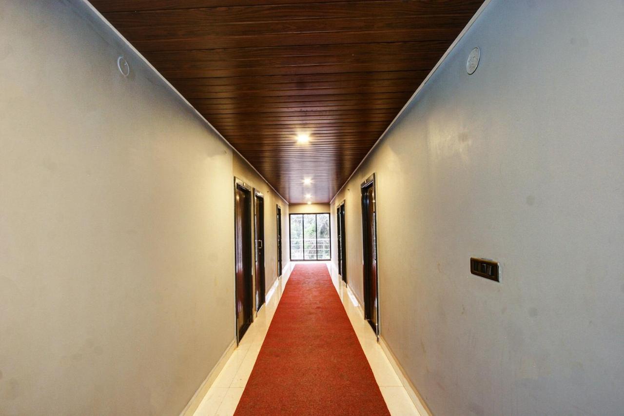 Spot On 37197 Mallya Residency Hotel Someshwar Luaran gambar
